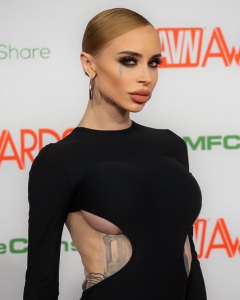 Саша Беар - Sasha Beart